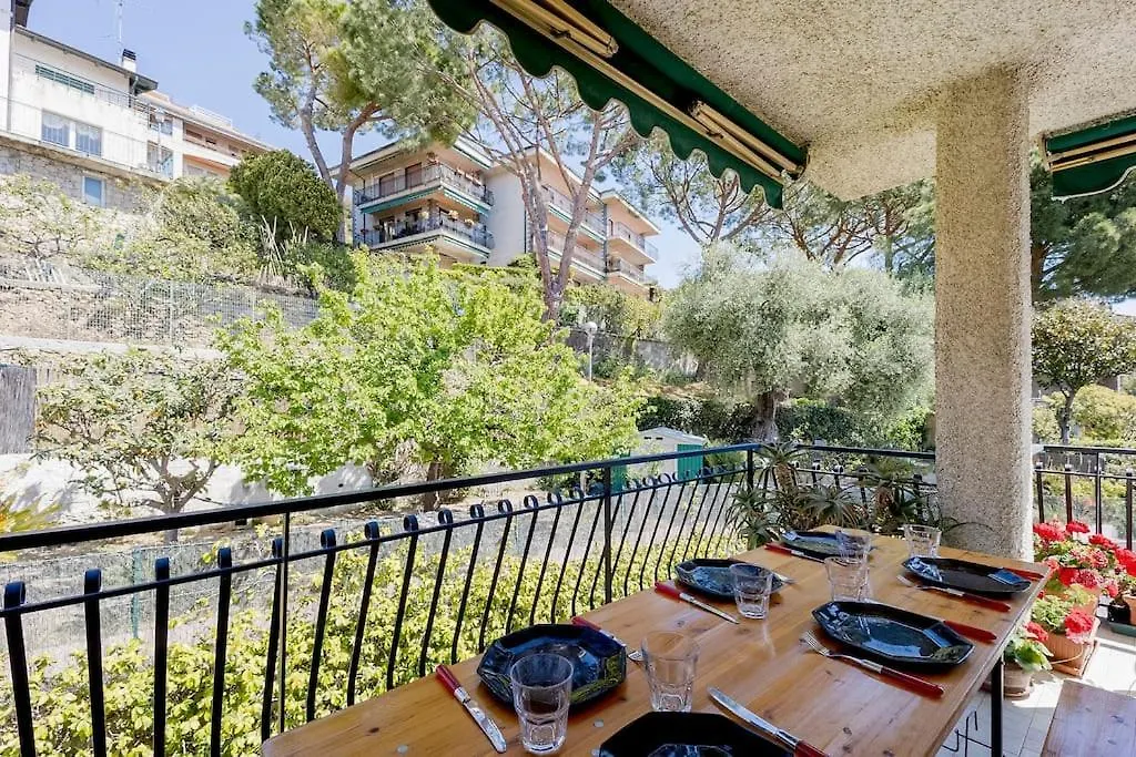 Seaview Apartment Vallecrosia 0*,