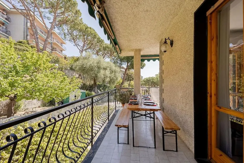Seaview Apartment Vallecrosia 0*,